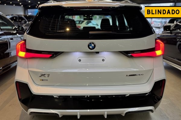 BMW X1 2.0 16V TURBO GASOLINA SDRIVE20I M SPORT STEPTRONIC 2025/2026 BMW X1 2.0 16V TURBO GASOLINA SDRIVE20I M SPORT STEPTRONIC 2025/2026